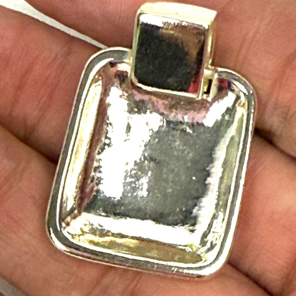 Vintage Chicco’s Silver Pendant | Rectangular Frame Pendant | Designer Jewelry | - Picture 7 of 12